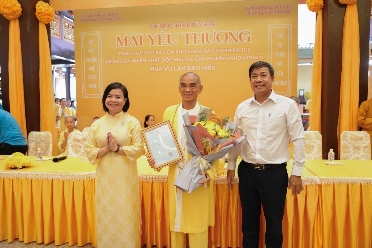 Chinh Quyen Dia Phuong Tri An Chua Long Huong 2